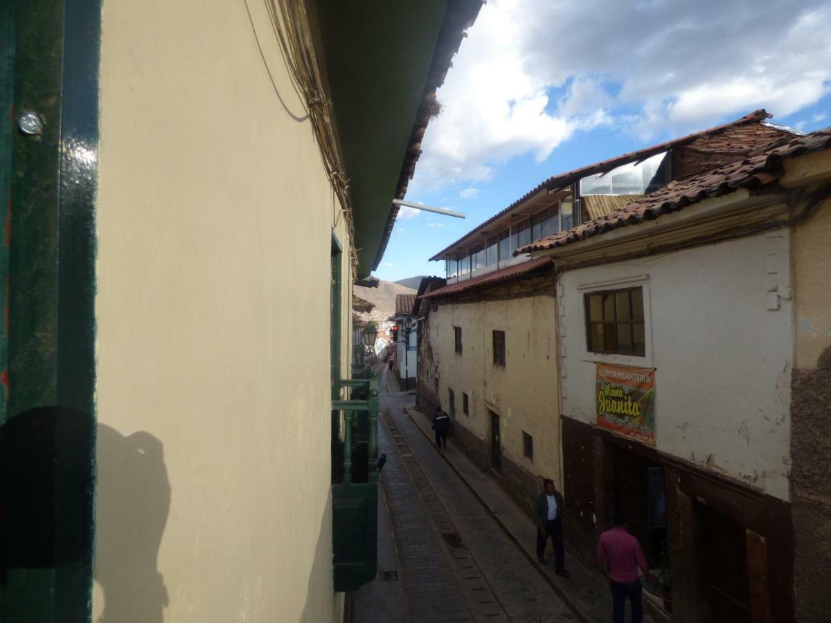 The Grasshopper Hostels Av Alta 库斯科 外观 照片