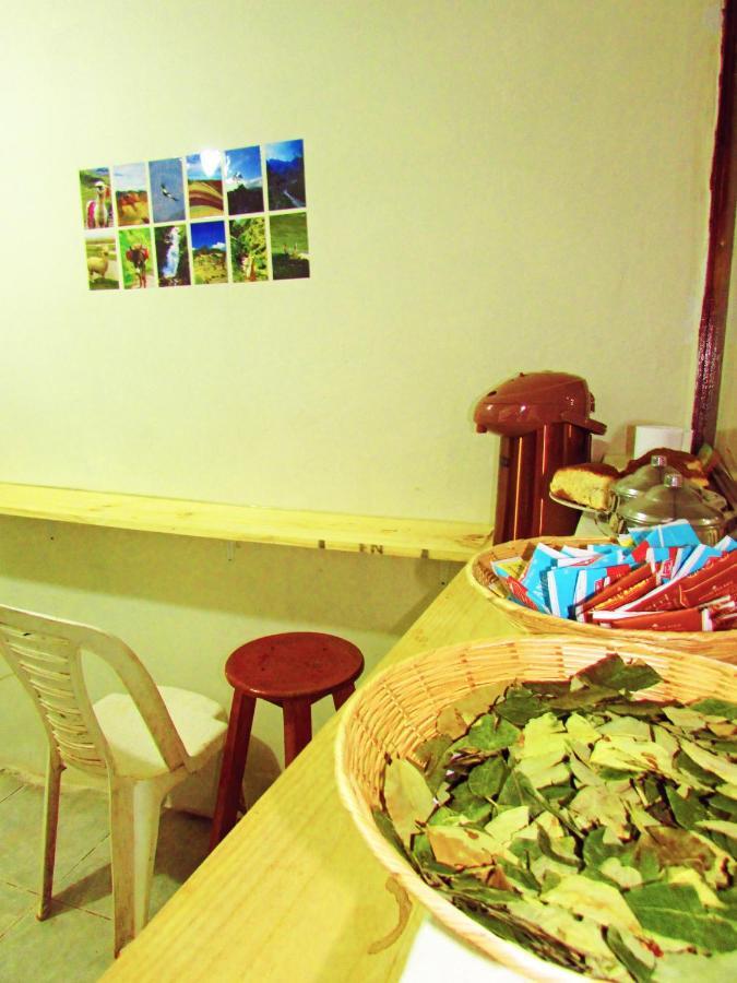 The Grasshopper Hostels Av Alta 库斯科 外观 照片